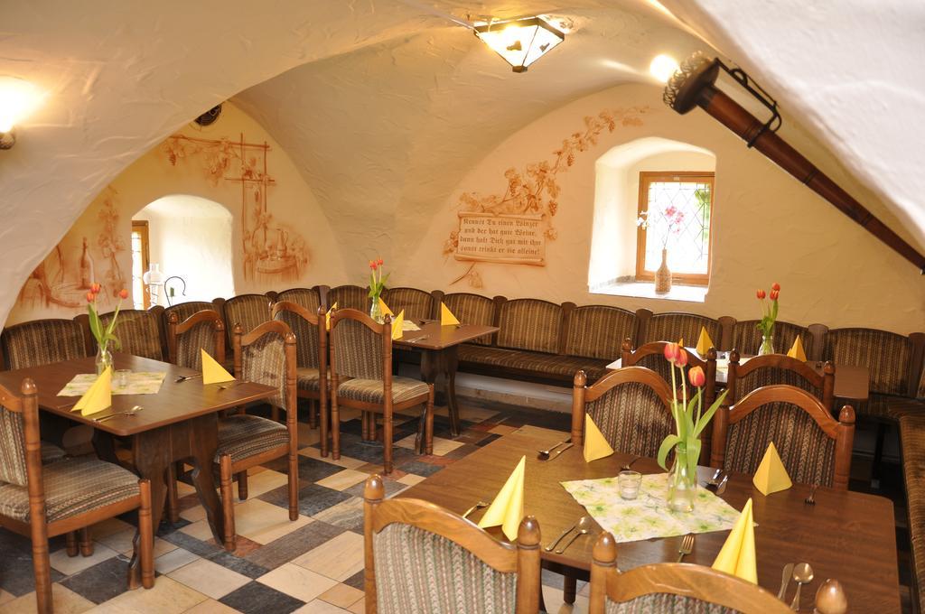 Thueringer Landhotel Edelhof Uhlstadt-Kirchhasel Exterior photo